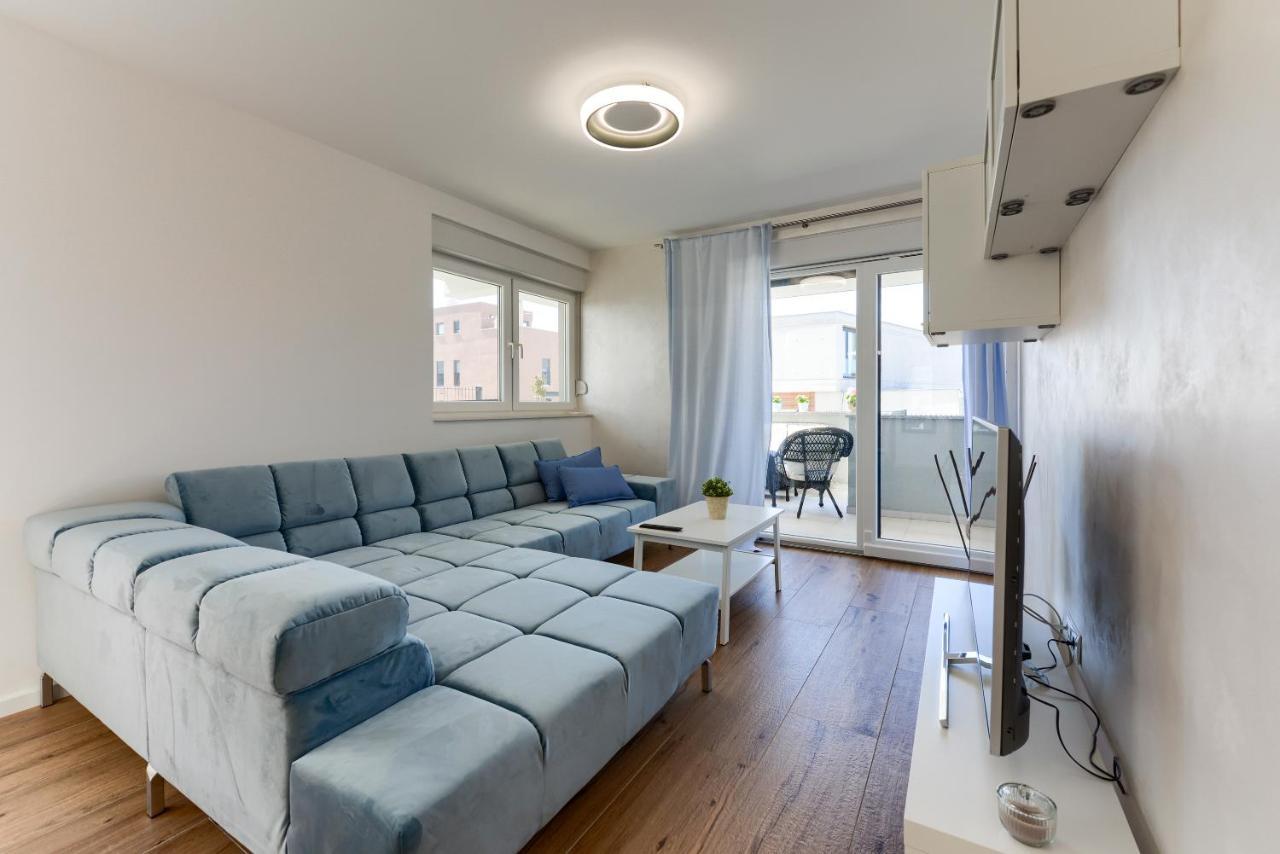 Moderan Kondominij + Terasa Zara Esterno foto