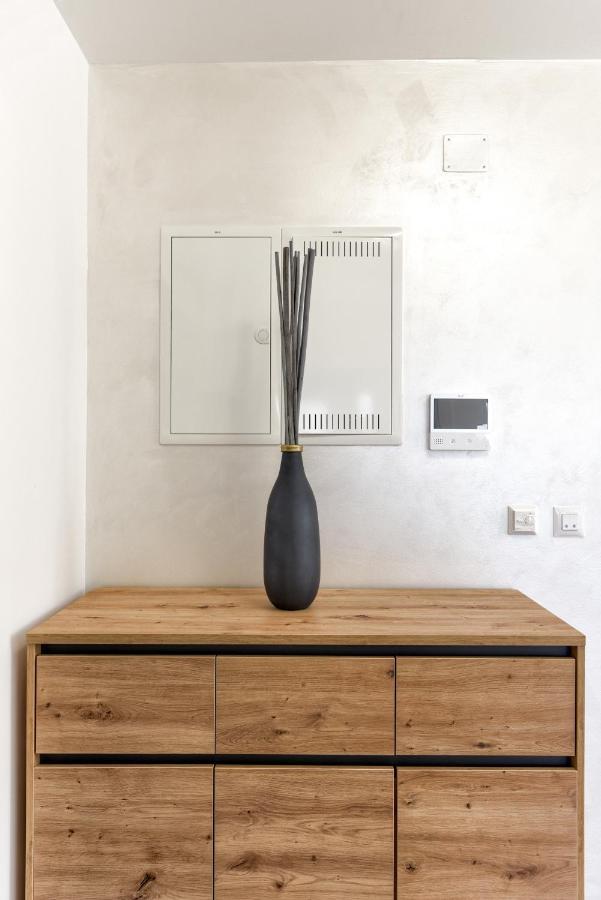 Moderan Kondominij + Terasa Zara Esterno foto